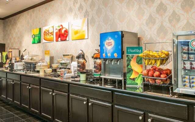 Quality Inn Terre Haute University Area