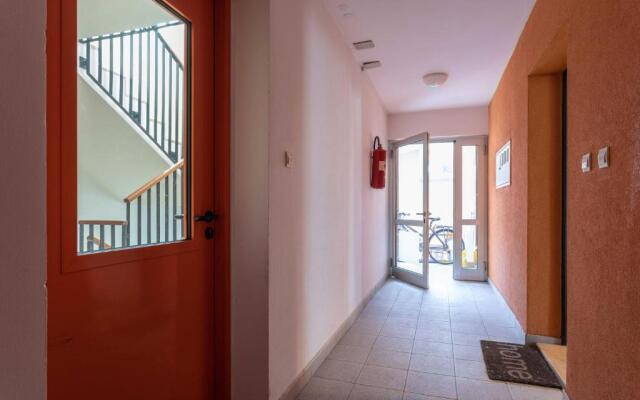 Spacious Apartment in Radnička Business Zone - FREE PARKING