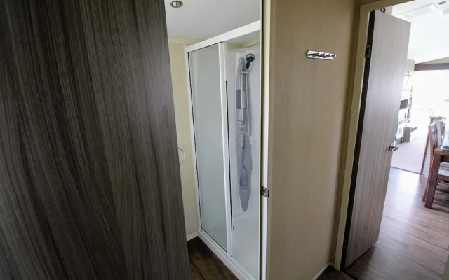 Patrington Haven Luxury 8 Berth Park Home