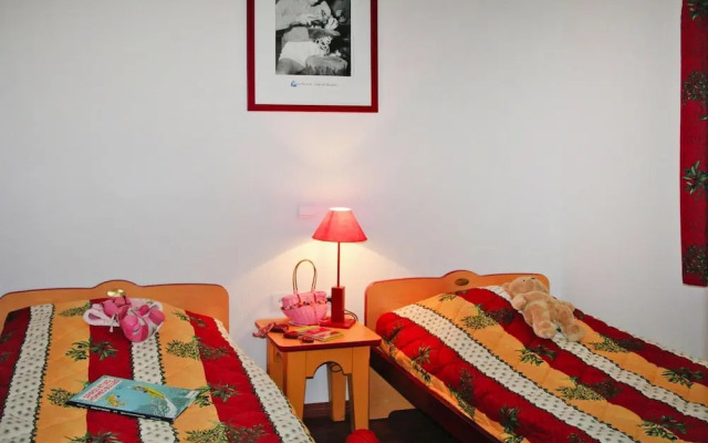 Cassen Holiday for Eight Guests