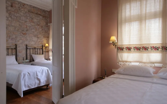 Podemos Otel