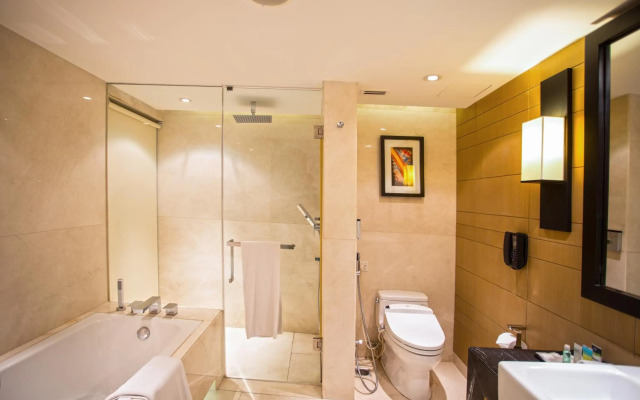 Crowne Plaza Dhaka Gulshan, An Ihg Hotel