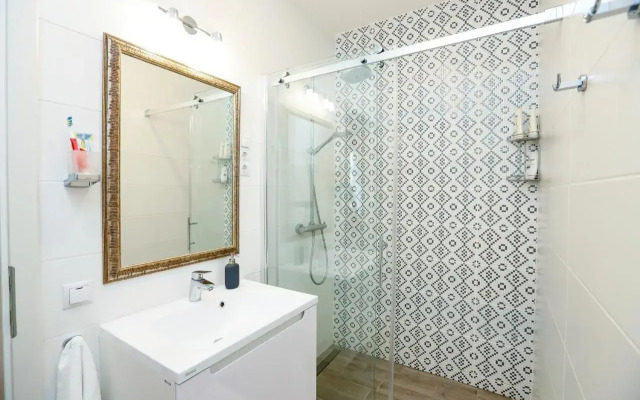 D8 Design Apartment & Studio