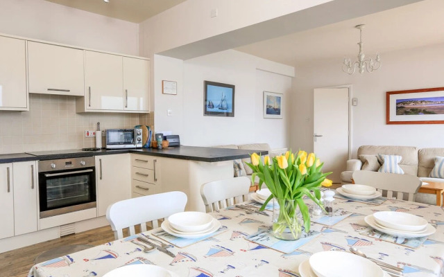 22 The Salcombe