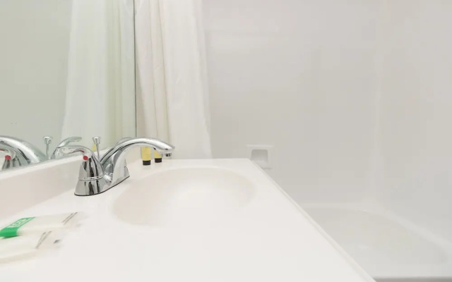 709 Partial Ocean View Hollywood Beach