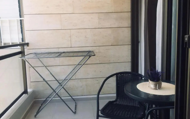 2 BDR Nitza appartment with balkony