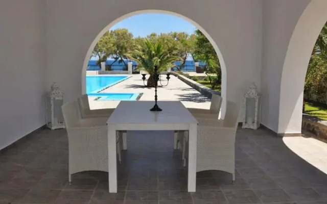 Asteras Beach Villa