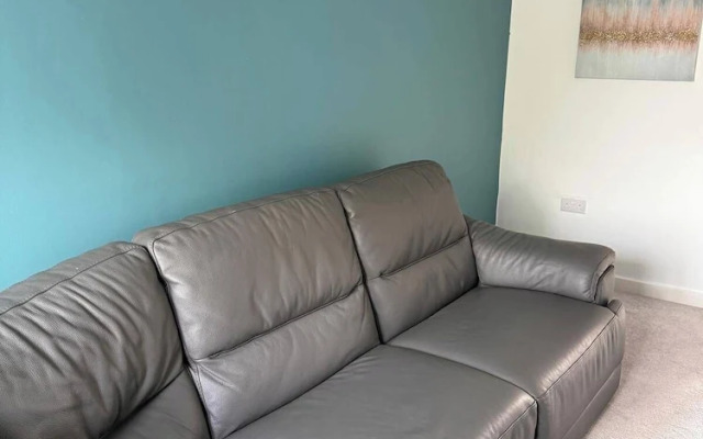 Coventry Chic City House - 3 Beds