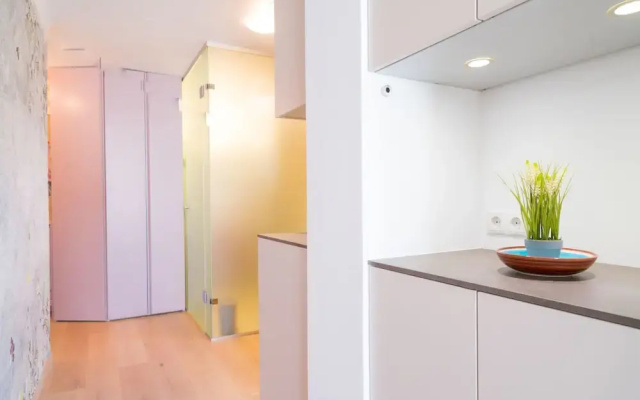 Vienna Residence Stylish apartment with terrace and air conditioning near the Vienna opera and Karlsplatz