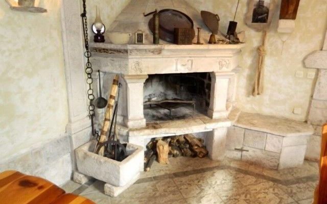 Apartments Ivan Orebic