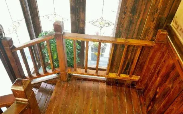 Luoyang Qiju Tea House Hotel