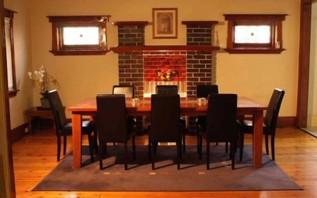 Glenelg Gateway Apartments