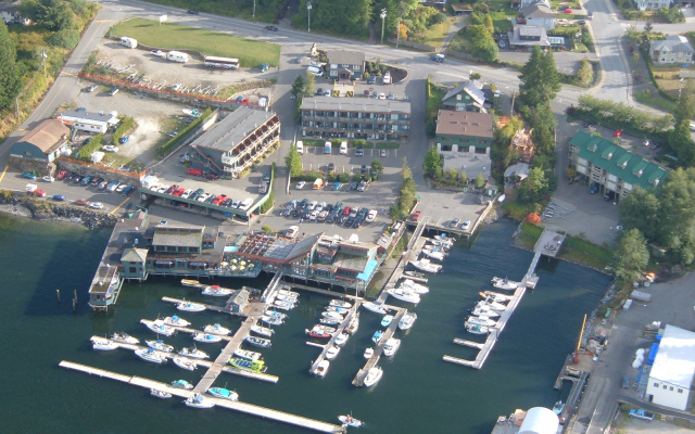 Tofino Resort & Marina