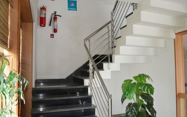 Treebo Admiral Suites New Usmanpura