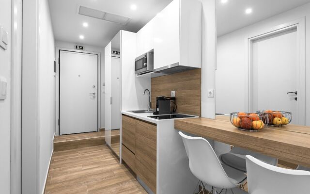 Hermes Nilie Hospitality MGMT