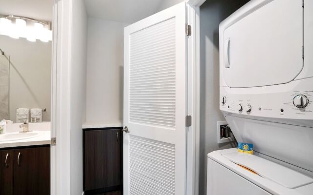 Global Luxury Suites in Campbell