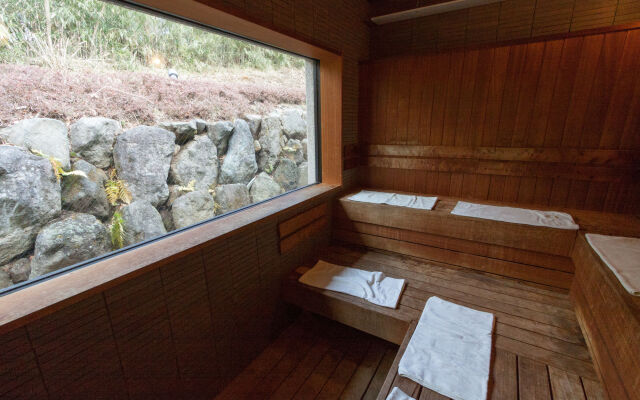 Hakone Highland Hotel