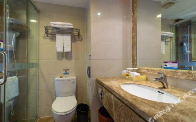 Golden Diamond Hotel