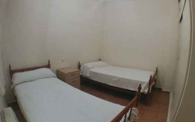 106481 - Apartment in Zahara de los Atunes