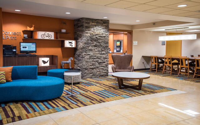 Fairfield Inn & Suites by Marriott Knoxville/East