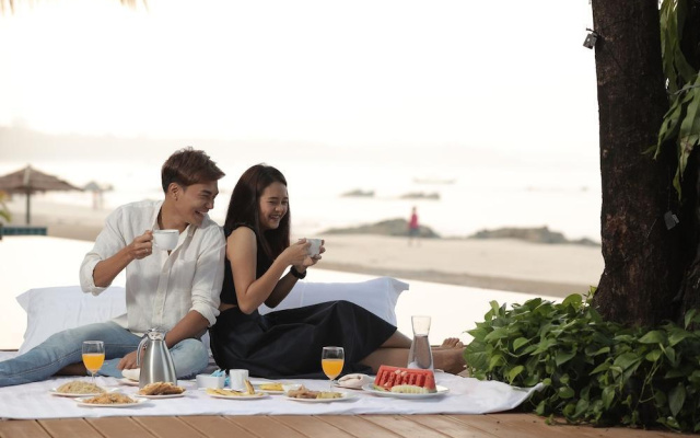 Silver Beach Hotel