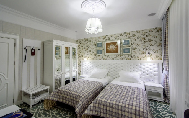 Гостиница «Вояж»