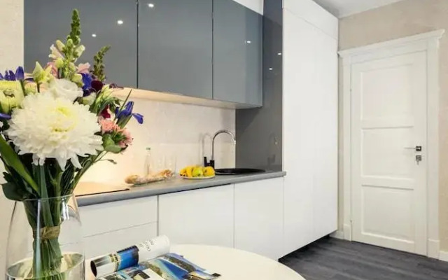 Hotel Status Apartments