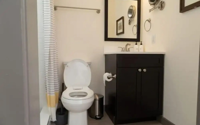 Luxury Multi-unit Historic Building Near Downtown
