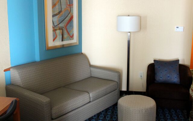 Fairfield Inn & Suites Seymour