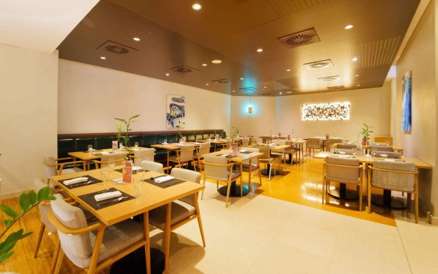 Mercure Dubai Barsha Heights Hotel Suites And Apartments
