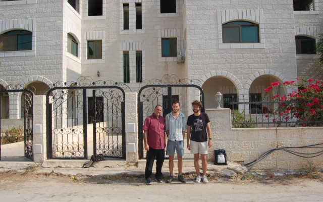 Jericho Waleed's Hostel