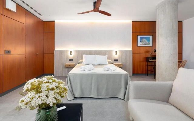 Calatrava By Alma Suites