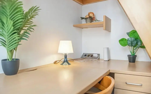 Bright Apartment Near Wiener Stadthalle
