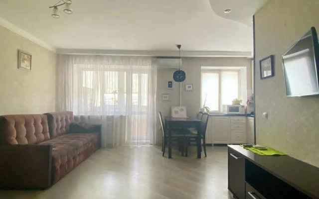 Апартаменты на площади Калинина 17