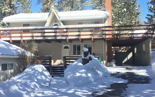 Big Bear Mountain Escape