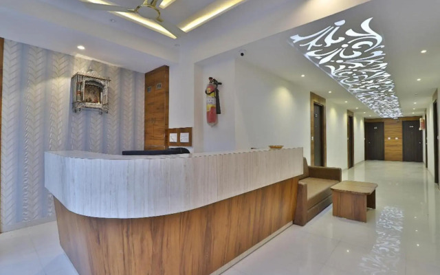 Oyo 41875 Hotel Hill City