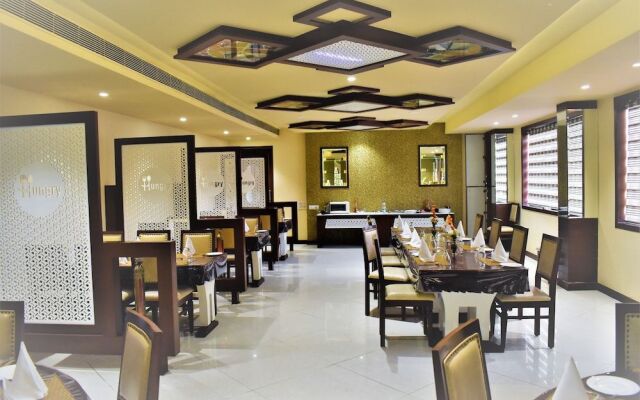 Hotel Ashish Continental