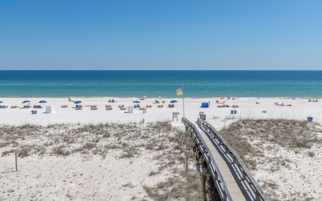 Phoenix All Suites West by Brett Robinson