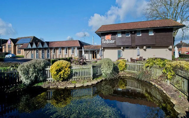 Premier Inn Northampton West (Harpole)