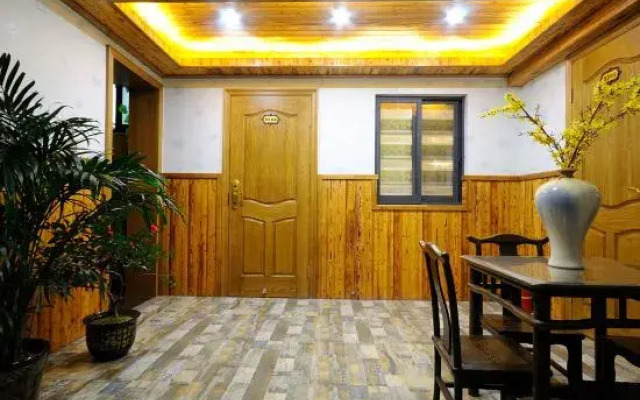 Lecunju Theme Inn