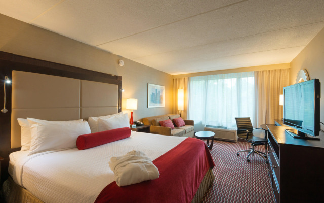 Crowne Plaza Boston - Woburn by IHG