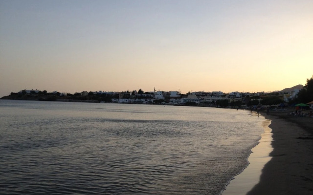 Lovely 1 Bedroom Apartm With Free Parking Sea View