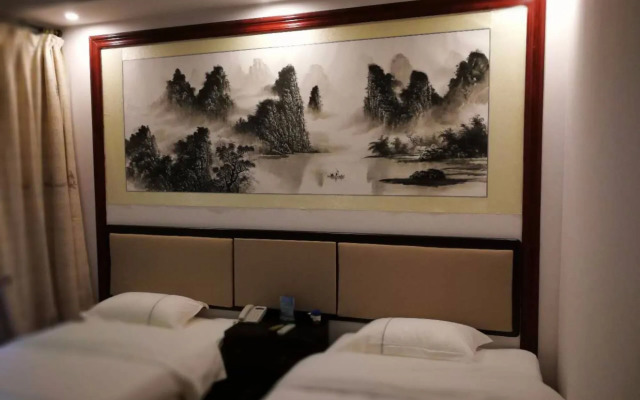 Yangshou Jiangpanhuayuan Hotel