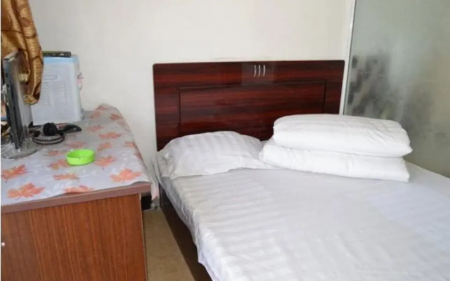 Baisheng Hotel