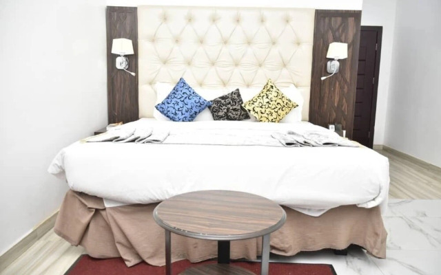 Golden Tulip Grand Palazzo