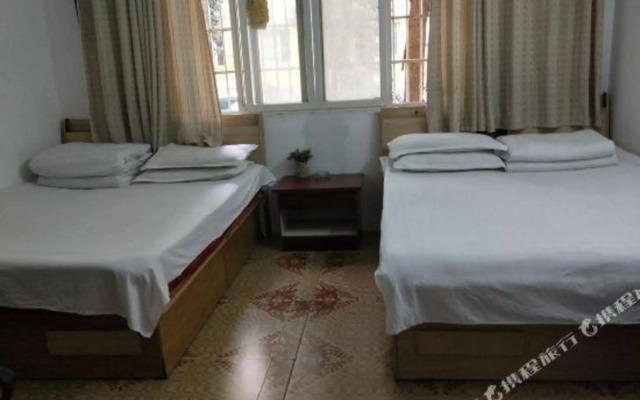 Tiantian Accommodation (Wuhan Business School)