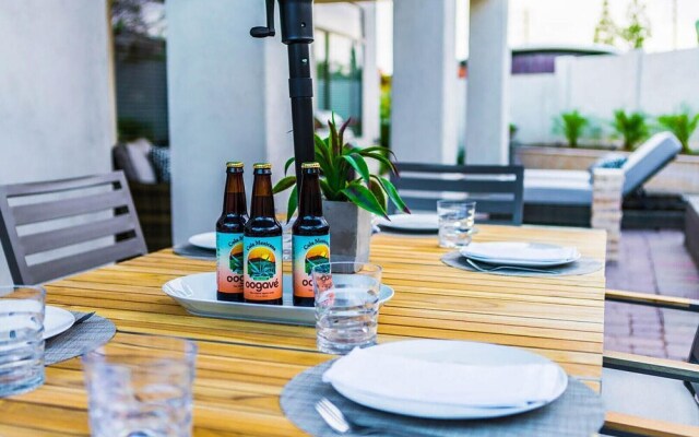 Pueblo Viejo by AvantStay | 5min Drive to Old Town - Sleeps 14