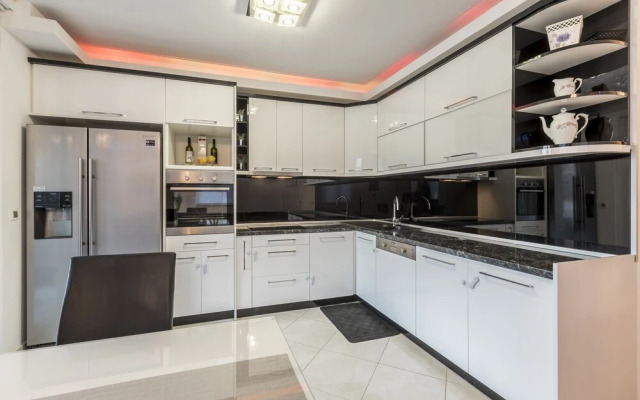 Luxury Suites