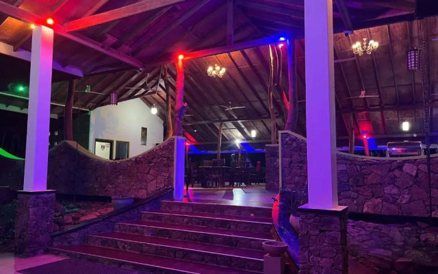 Royal Green Garden Hotel