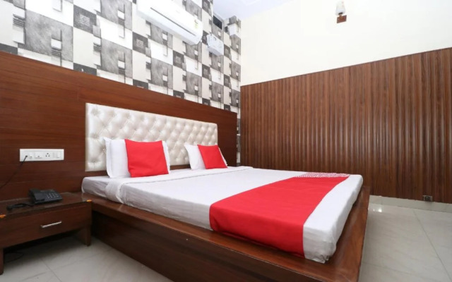 A K Regency Hotel By OYO Rooms